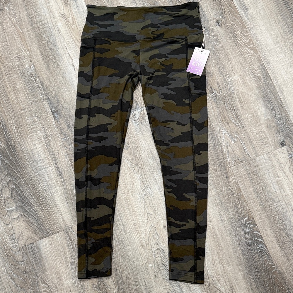 NWT Star & Ivy Camo Leggings sz l